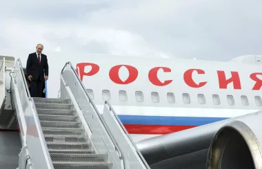 Cumbre en Alaska: el regreso de Putin al escenario occidental y la postura ambigua de Trump en la guerra en Ucrania