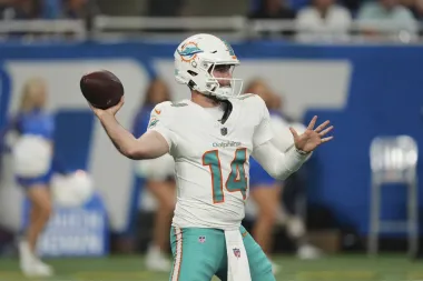 Pretemporada NFL 2025: Jóvenes promesas brillan en victorias de Dolphins, Patriots y Browns