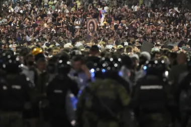 Serbia al borde del estallido: protestas, brutalidad policial y el rostro de una democracia erosionada