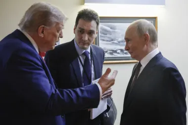 Trump, Putin y la Paz que Nunca Llega: ¿Una Victoria Diplomática Rusa?