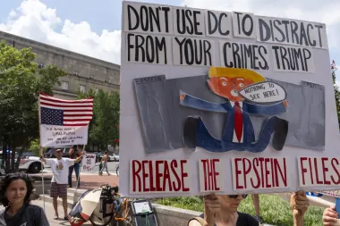 Crisis en Washington: despliegue militar, redistricting político y la lucha por el control