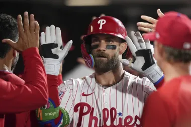 Lluvia de jonrones y actuaciones brillantes: una noche de espectáculo en la MLB