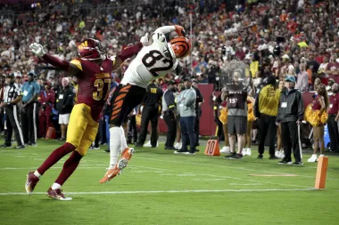 Mitchell Tinsley: El receptor que lucha desde abajo hasta ganarse un lugar en los Bengals