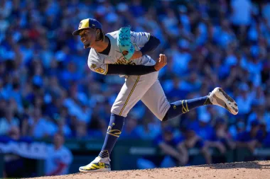 Brice Turang y los Brewers: El despertar ofensivo que puede definir la Central de la Nacional
