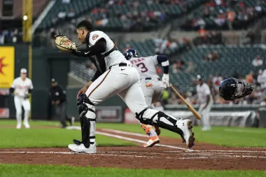 Adrian Beltré y Samuel Basallo: Dos generaciones, una misma pasión por el béisbol