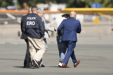 Choque mortal en Florida desata tormenta política: ¿Seguridad vial o lucha ideológica?