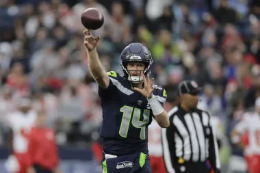 NFC Oeste 2025: Una División de Incertidumbre, Ambición y Reinvención Total