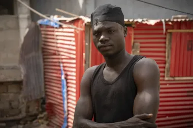 Guerra en el mar: la lucha por la pesca en Gambia que enfrenta a sus propios ciudadanos