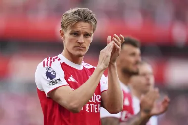 El Arsenal en crisis: lesiones, bajas clave y un futuro incierto en la Premier League