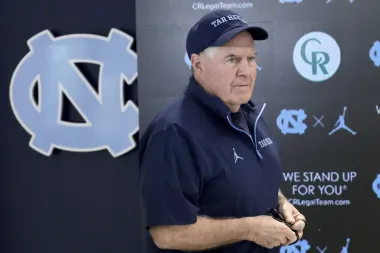 Bill Belichick en la NCAA: ¿Experimento loco o el inicio de la revolución del football universitario?