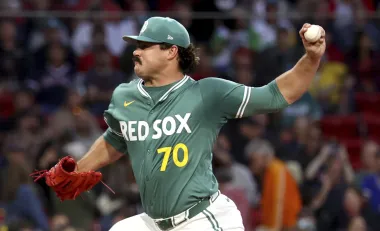 El debut soñado de Payton Tolle: Una noche mágica en Fenway Park