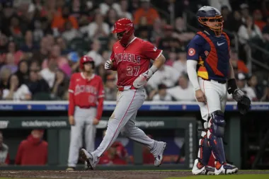 José Soriano y los Angels silencian a los Astros: ¿el inicio de un nuevo brazo élite en la MLB?