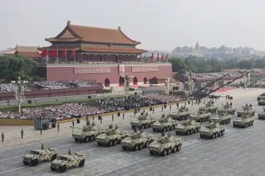 El Desfile del Poder: China muestra sus músculos militares y lanza un mensaje global