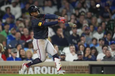 De remontadas, jonrones y barridas: una noche épica de béisbol en las Grandes Ligas