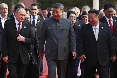 ¿Inmortalidad en el siglo XXI? El curioso momento entre Xi Jinping y Putin que reaviva el debate científico