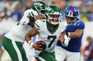 Aaron Rodgers vs. Justin Fields: El duelo más inesperado de la Semana 1 en la NFL