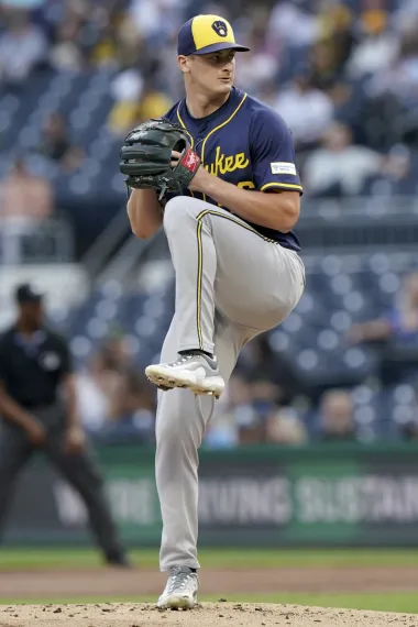 Quinn Priester hace historia con los Brewers en la recta final hacia los playoffs
