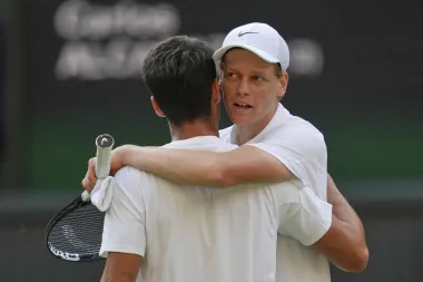 Sinner vs. Alcaraz: El Renacimiento de una Rivalidad Épica en el Tenis