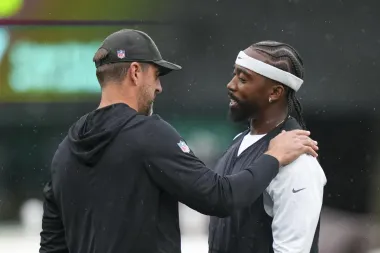 Aaron Rodgers comienza un nuevo capítulo en Pittsburgh: ¿Redención o último intento de gloria?