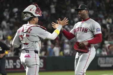 Aroldis Chapman: El Renacer de la Misil Cubano a los 37 Años