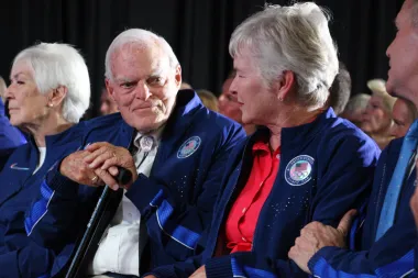 Nunca es tarde para soñar: El hombre de 66 años que ingresó a la banda universitaria de LSU