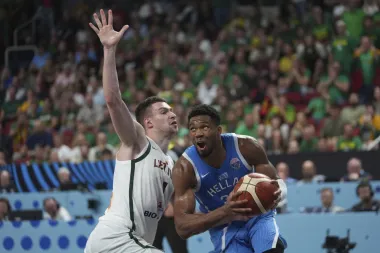 El renacer del baloncesto europeo y la revolución en San Antonio: Wembanyama, Giannis y las nuevas formas de vivir la NBA