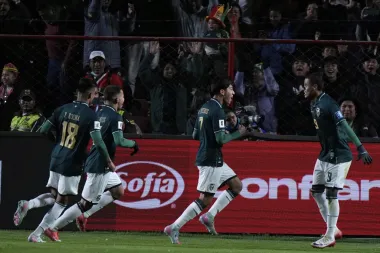 Bolivia revive su sueño mundialista con histórica victoria ante Brasil