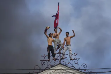 Nepal arde: el estallido generacional que sacudió el poder