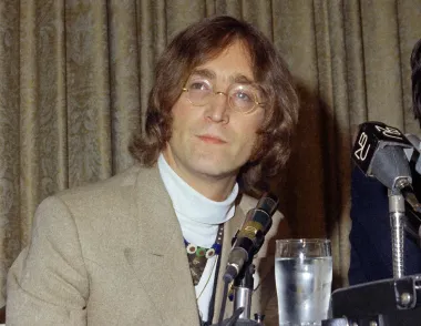 El asesino de John Lennon y el eterno rechazo de la libertad condicional: ¿Redención posible o justicia perpetua?