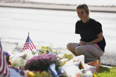 La violencia viral y sus cicatrices: el impacto del asesinato de Charlie Kirk en la juventud digital