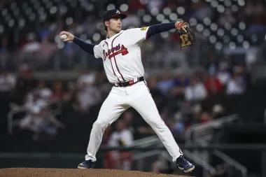 Las Leyendas que Forjaron la Historia del Béisbol: Días Memorables que Conmocionaron el Diamante