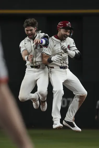 Una noche de emociones y esperanza: cómo tres equipos siguen soñando con los playoffs de la MLB