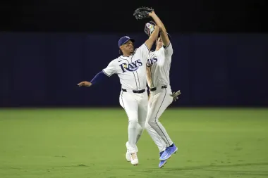 Duelo de talentos emergentes: Chandler Simpson y Brandon Pfaadt brillan en jornadas emocionantes de MLB