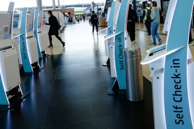 Caos en los aeropuertos europeos: El ciberataque que puso en jaque al transporte aéreo