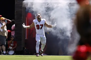 Golpes y gloria en la NFL: entre lesiones, sangre y verdadero liderazgo