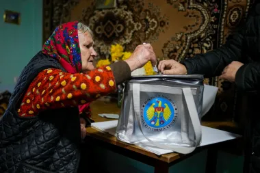 Moldavia en la encrucijada: desinformación, propaganda y la amenaza rusa en la antesala electoral