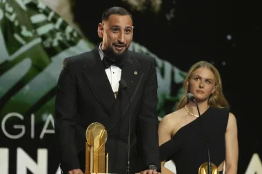 ¿Fue un error dejar ir a Donnarumma? El drama bajo los tres palos del PSG