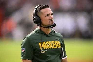El arte de la comunicación en la NFL: Cuando los audífonos definen el rumbo del juego