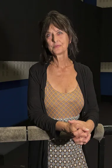 La voz robada de Lara Croft: IA, ética y el futuro de los actores de doblaje