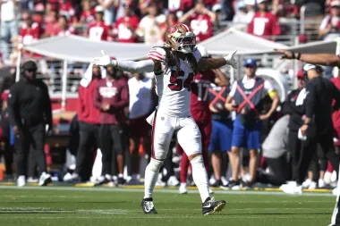 Nick Bosa: La Caída de un Titán y el Desafío de los 49ers para Sobrevivir Sin Él