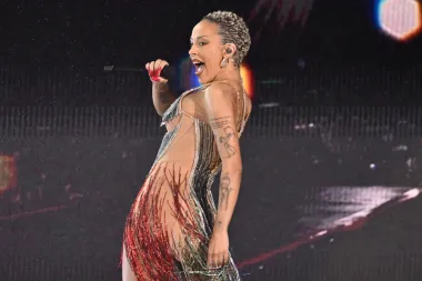 “Vie” de Doja Cat: Un viaje nostálgico y audaz al corazón de los años 80