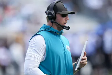 El arte legal de robar señales en la NFL: ¿Qué tan lejos llega la estrategia?