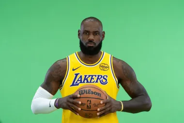 LeBron, Kerr y Moten: El basketball entre la transición, la eternidad y la nostalgia