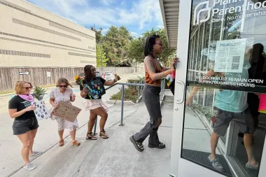 El silencioso colapso de Planned Parenthood en Luisiana: ¿un retroceso en la salud reproductiva?