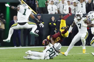 El resurgir de tres franquicias clave en la NFL: ¿pueden Commanders, Dolphins y Lions superar la adversidad?
