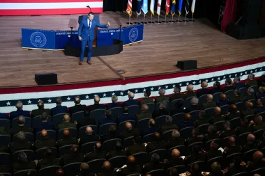 ¿Revolución o retroceso? El nuevo giro conservador del Pentágono bajo el mando de Pete Hegseth