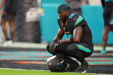 Sin Tyreek Hill pero no sin esperanza: los Dolphins buscan reinventarse ante una dura prueba