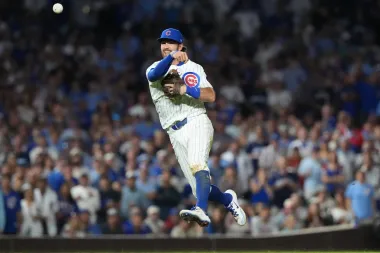 Errores costosos y defensas impenetrables: Las dos caras de la MLB en la Serie de Comodines 2025