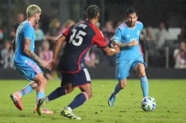 Lionel Messi revitaliza al Inter Miami: una sinfonía de asistencias y goles rumbo a los playoffs de la MLS