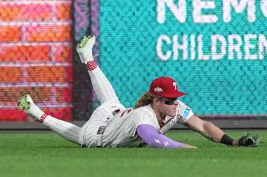 Harrison Bader y los Phillies: Un octubre lleno de altibajos, lesiones ¡y récords de audiencia!